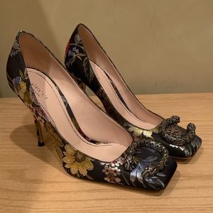 Gucci 2017 Dionysus Pumps